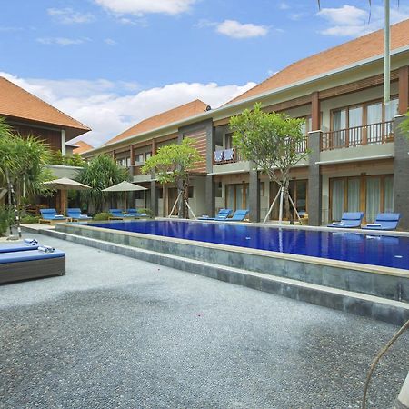 Hotel Kubu Cempaka Seminyak Exterior foto