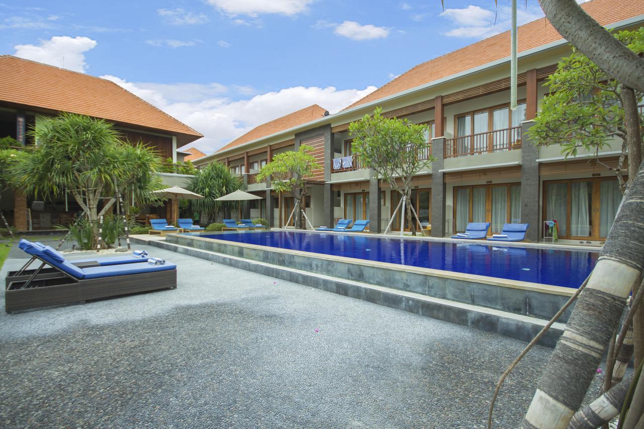 Hotel Kubu Cempaka Seminyak Exterior foto