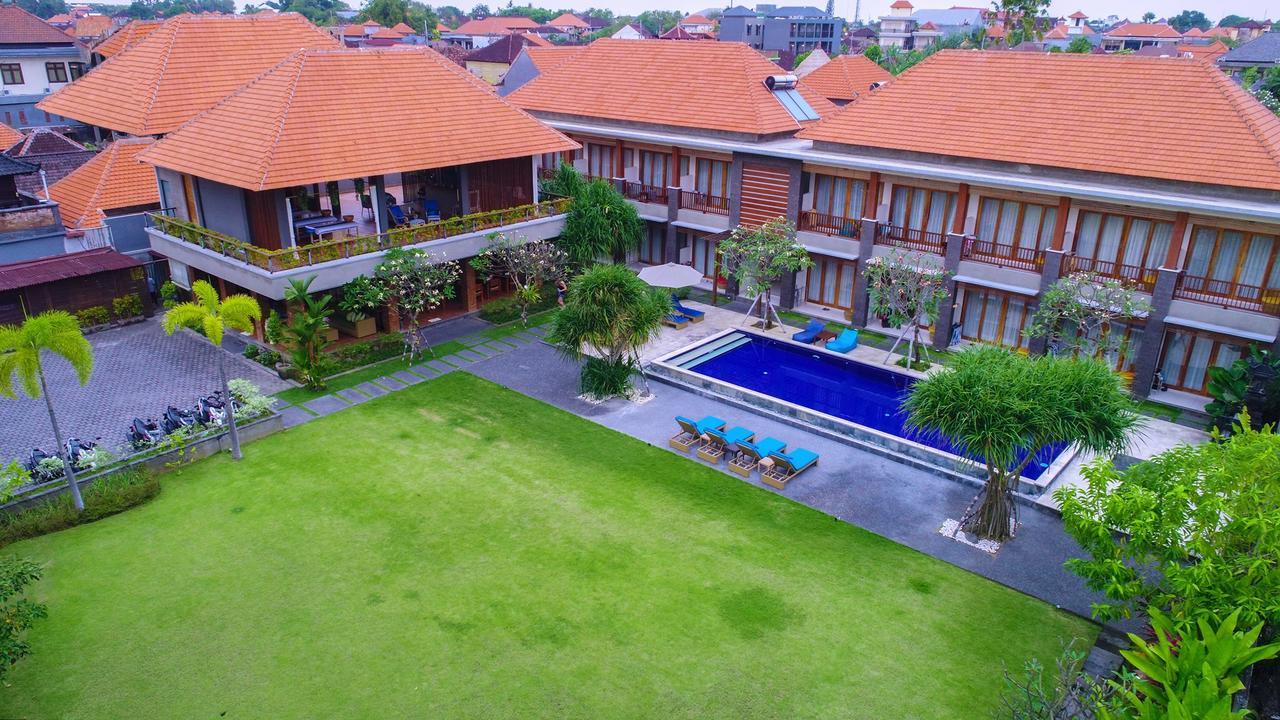 Hotel Kubu Cempaka Seminyak Exterior foto